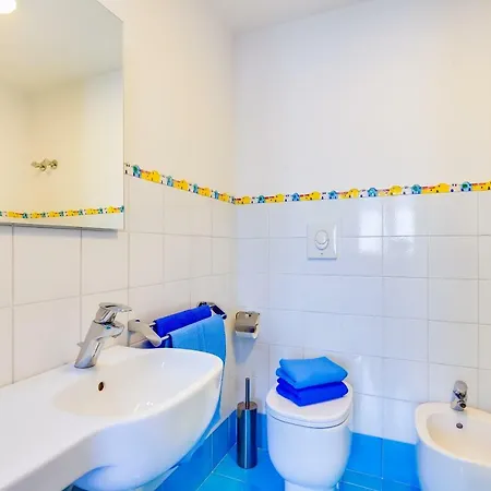 Aragonese House * Barano dʼIschia